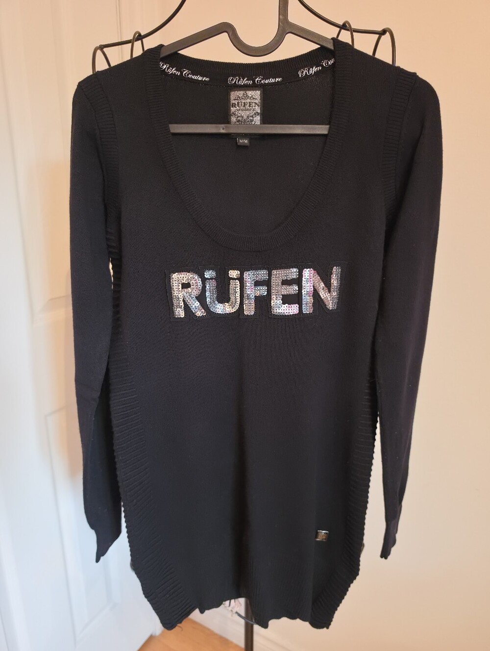 Sequin Logo Knit Sweater‎